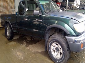 1999 TACOMA GREEN, SR5, EXTD CAB, 3.4L MT, 4WD. Z24920
